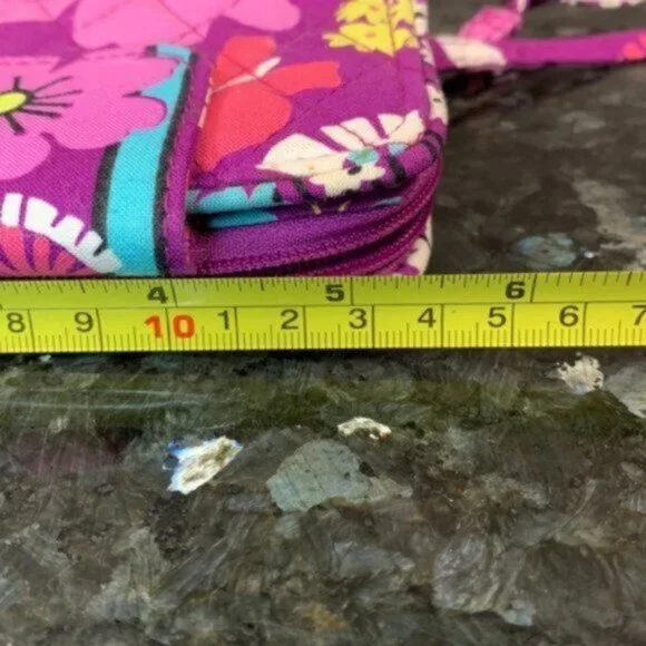 NWT Vera Bradley Zippered Wristlet Flutterby Wallet Purple - Picture 6 of 7